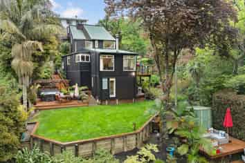 20 Kempthorne Crescent, Mission Bay