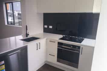 22 Tahere Road, Flat Bush