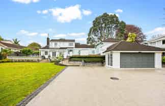 20B Golf Road, Epsom