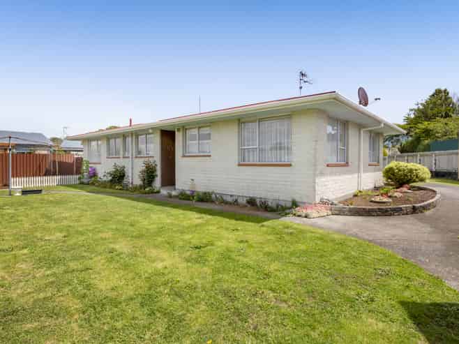 3 Caesar Street, Stratford
