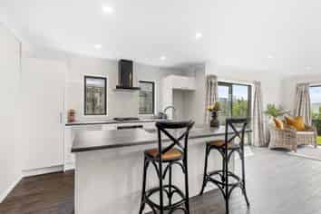 84 Endeavour Drive, Whitby