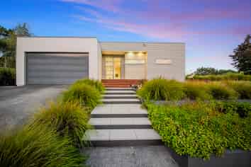 641B Ridge Road, Riverhead