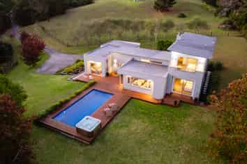 641B Ridge Road, Riverhead