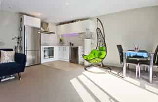 6/6 Fleet Street, Eden Terrace