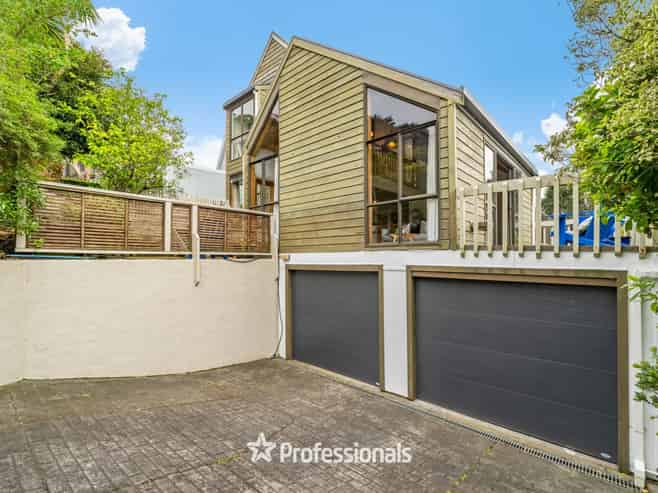 6 Cassis Place, Crofton Downs