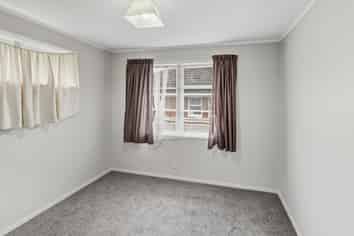 1 Tui Crescent, Manurewa