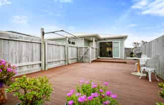 269 Warspite Avenue, Waitangirua