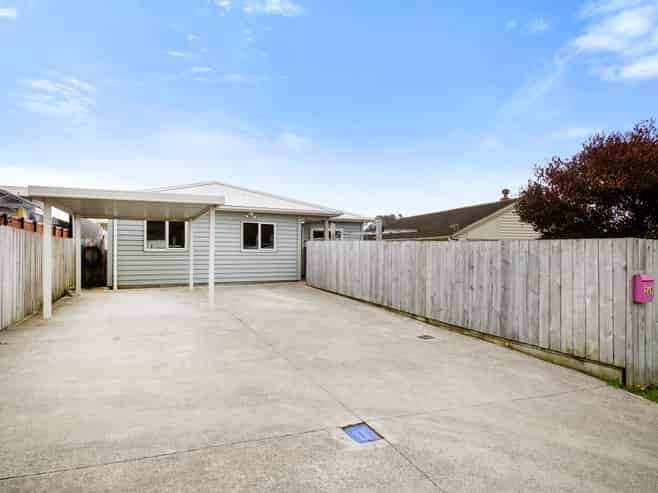 269 Warspite Avenue, Waitangirua