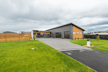 4 Barewood Grove, West Melton