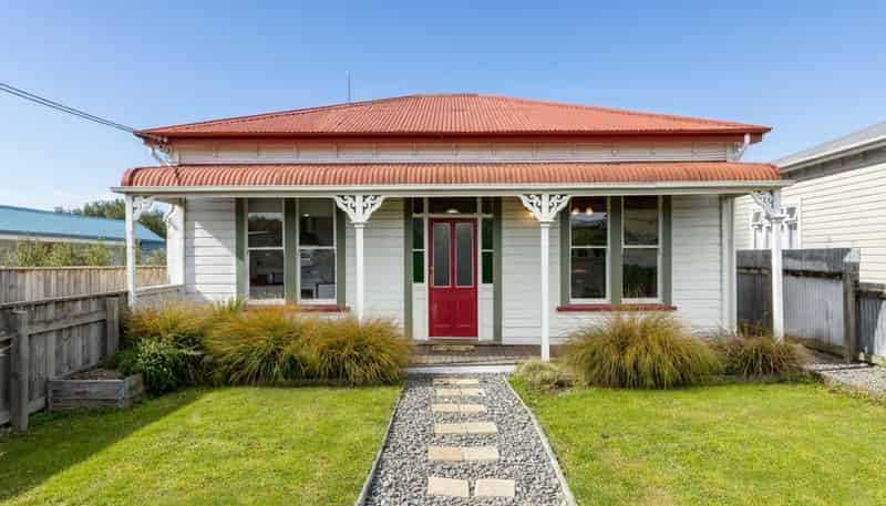 83 Lincoln Road, Masterton