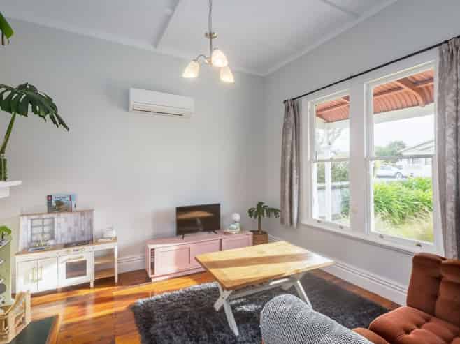 83 Lincoln Road, Masterton