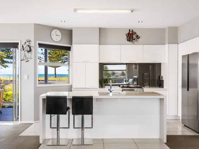 84 Te Awa Avenue, Te Awa