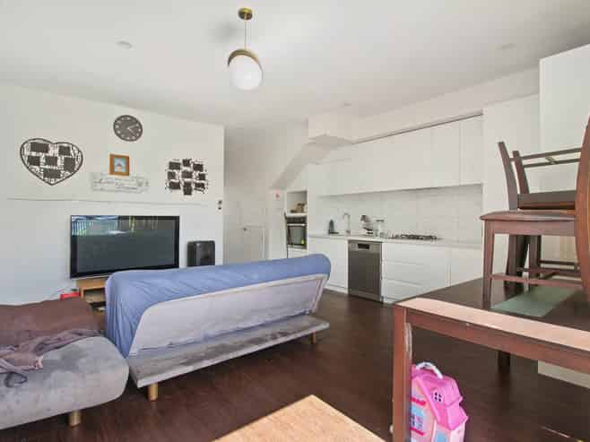 10 Pasla Close, Papakura