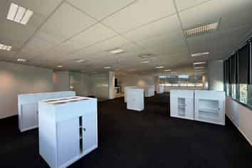 MODERN OFFICE WITH COURTYARD 
