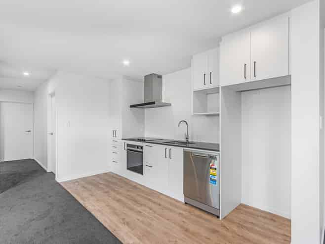 9b Candlesticks Crescent, Lincoln
