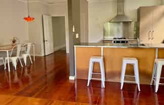 2/9 Essex Road, Mount Eden