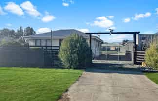 Hawkes Bay - Address withheld