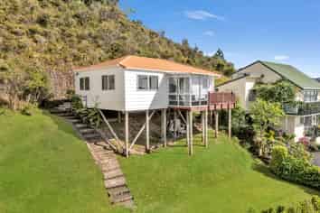 33 Windsor Drive, Tairua