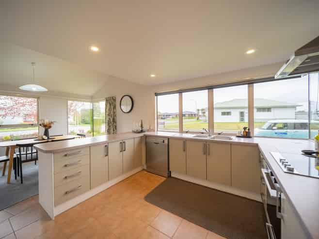 30 Govan Drive, Te Anau