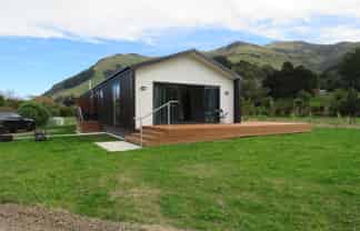 9 Morrisons Road, LITTLE RIVER