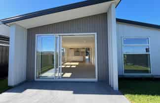 56 Empire Crescent, Papamoa