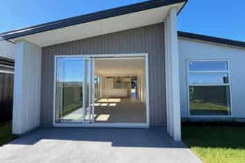 56 Empire Crescent, Papamoa