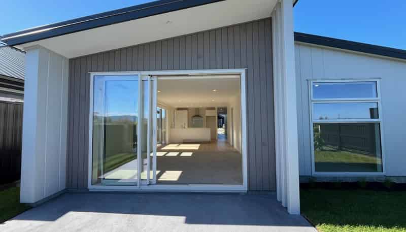 56 Empire Crescent, Papamoa