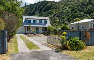309 Rarangi Beach Road, Rarangi