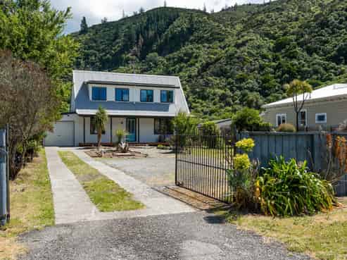 309 Rarangi Beach Road, Rarangi