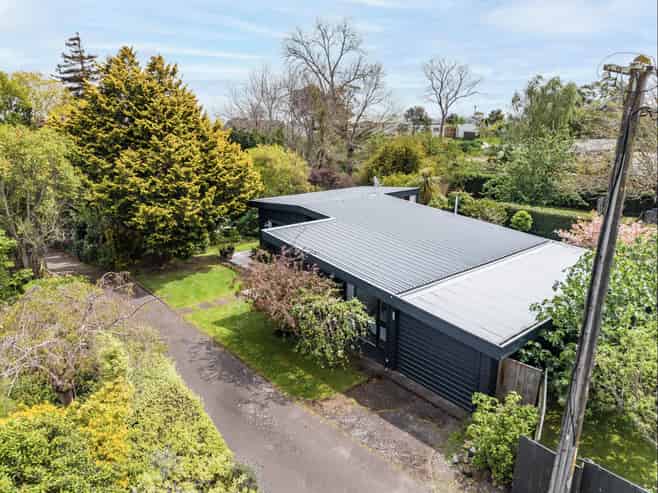 9B Peakes Road, Saint Johns Hill