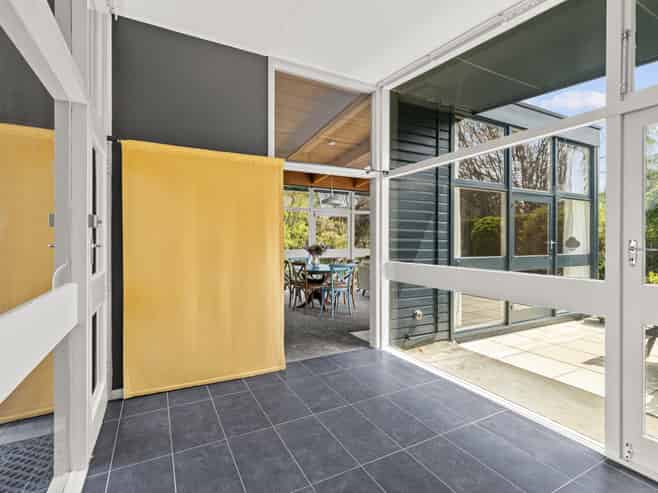 9B Peakes Road, Saint Johns Hill