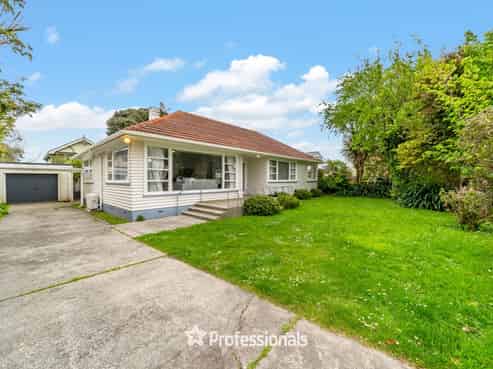 154 Waterloo Road, Central Hutt