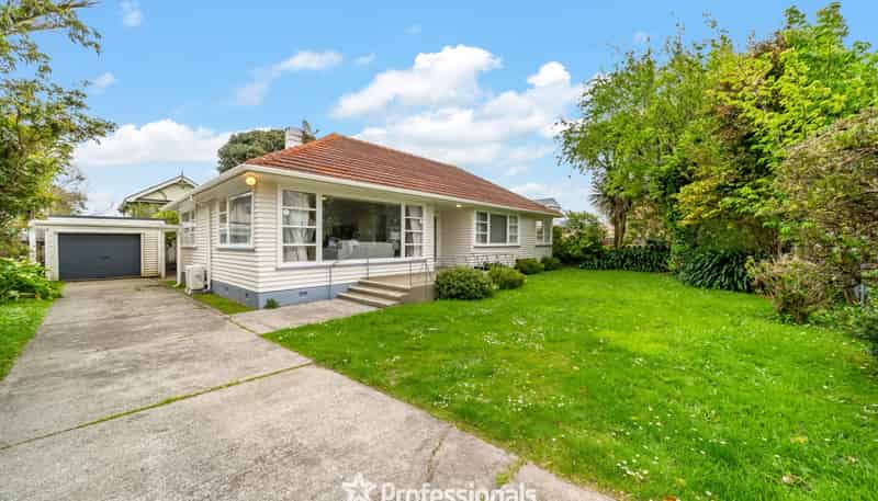 154 Waterloo Road, Central Hutt