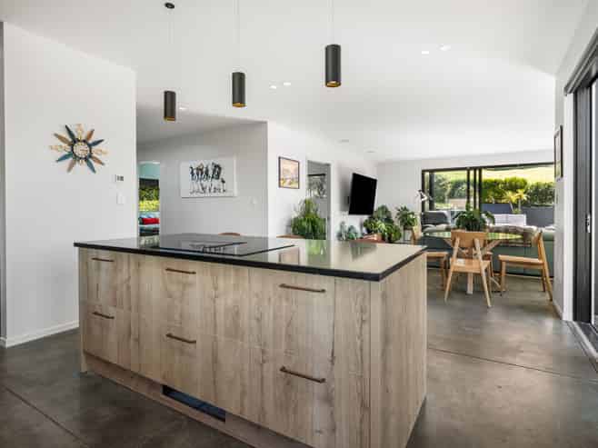 26 Horotane Valley Road, Heathcote Valley
