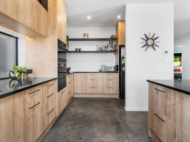 26 Horotane Valley Road, Heathcote Valley