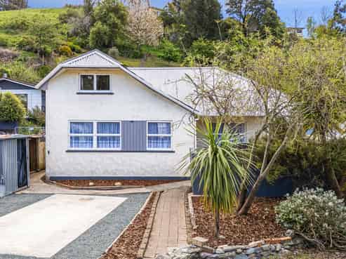 40 Emano Street, Toi Toi