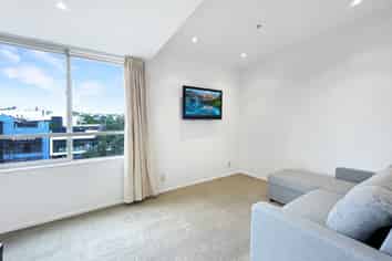 409/86 The Strand, Parnell