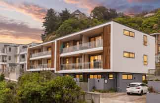 4/65 Tiketike Way, Brooklyn