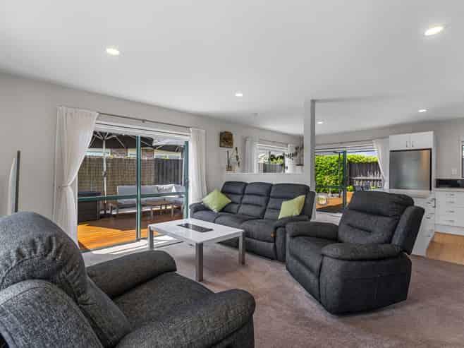 21 Romana Crescent, Papamoa