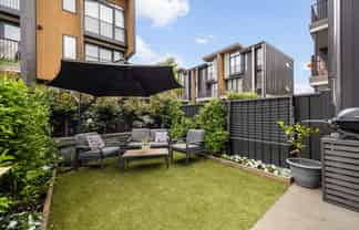 18 Silica Mews, Stonefields