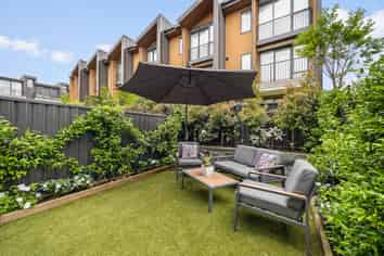 18 Silica Mews, Stonefields