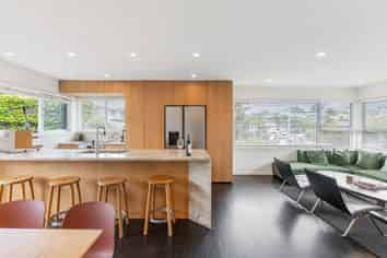 2/97 Takutai Avenue, Half Moon Bay