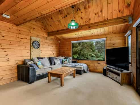 45 Kairanga Crescent, Wainuiomata