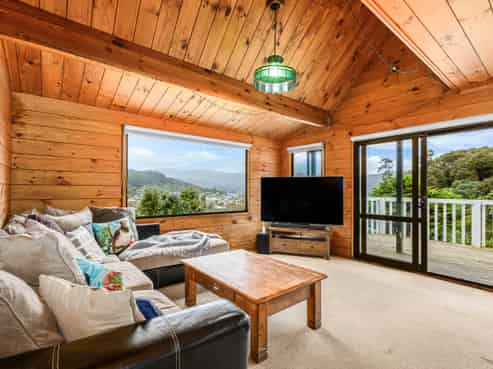 45 Kairanga Crescent, Wainuiomata