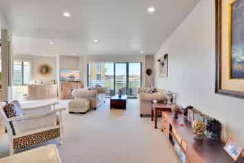 57 Waterside Cres, Gulf Harbour