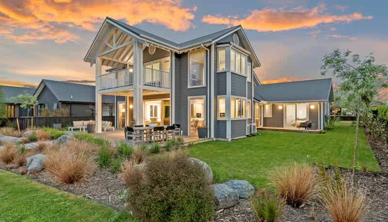 31 The Esplanade, Pegasus