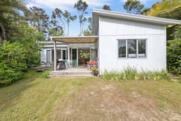 105 Bays Road, Orere Point