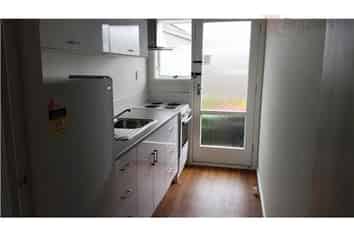 2/41 Onslow Street, Saint Albans