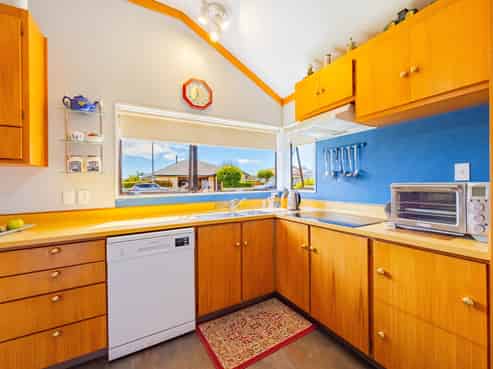 15A Holyrood Terrace, Waipukurau