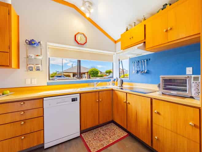 15A Holyrood Terrace, Waipukurau